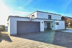 Modernes Einfamilienhaus mit exklusiver Ausstattung, modernster Energietechnik, Wintergarten, Pool u – Die vollständige Adresse der Immobilie erhältst du vom Anbieter., 84166 Adlkofen – Vorschaubild 2