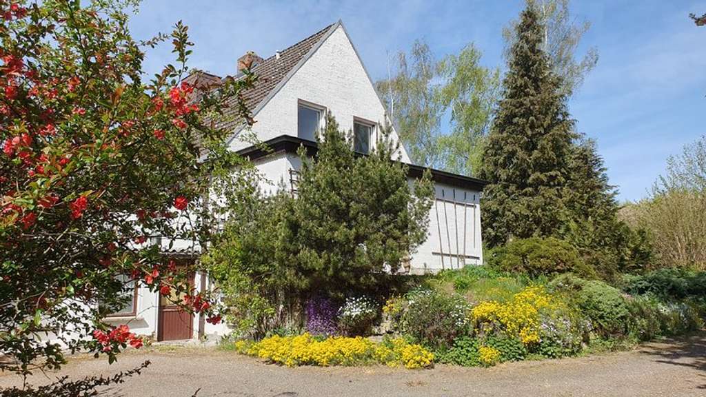 Immobilie in Kretzschau - Kleines Haus zum Verlieben im Burgenlandkreis! - Bild 0