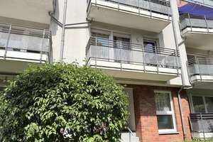 Helle 2-Zimmer-Wohnung in Düsseldorf-Grafenberg mit Balkon und Tiefgarage – möbliert von privat