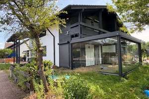 Lichtdurchflutetes , neuwertiges  Architektenhaus mit ELW am  Wiesenrain*** – Die vollständige Adresse der Immobilie erhältst du vom Anbieter., 63526 Erlensee – Vorschaubild 1