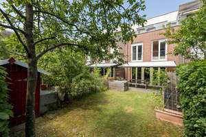 Modernes Reihenmittelhaus mit zwei TG-Stellplätzen in Neuehrenfeld – Die vollständige Adresse der Immobilie erhältst du vom Anbieter., 50825 Neuehrenfeld, Köln – Vorschaubild 19