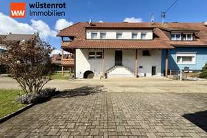 **Doppelhaushälfte mit zwei Wohneinheiten in Bahnhofsnähe von Kollmarsreute** – Die vollständige Adresse der Immobilie erhältst du vom Anbieter., 79312 Emmendingen – Vorschaubild 3