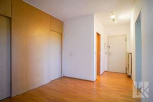 3-Zimmer-Wohnung mit Balkon und Aufzug in Braunschweigs Nordstadt – Die vollständige Adresse der Immobilie erhältst du vom Anbieter., 38106 Nordstadt, Braunschweig – Vorschaubild 2