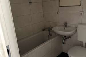 Schöne helle 4-Raum Wohnung mit Balkon & Badewanne – Bernsdorfer Str. 168, 9126 Bernsdorf, Chemnitz – Vorschaubild 8