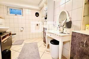 Modernisiertes 1 bis 2 Familienhaus mit DG-Ausbau BJ 02/03 und Panoramablick am Rüsteberg – Die vollständige Adresse der Immobilie erhältst du vom Anbieter., 34266 Niestetal – Vorschaubild 32