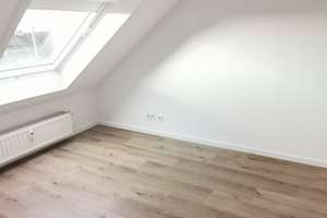 4 Raum- DG-Maisonette,  Fahrstuhl, kleine Galerie, hell und freundlich, Kü+Bad mit Fenster – Lohrstraße 12, 9113 Schloßchemnitz, Chemnitz – Vorschaubild 10