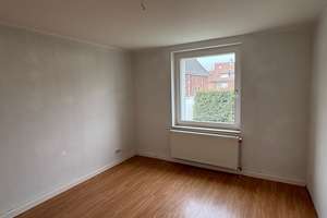 Lichtdurchflutete 2,5-Zimmer-Wohnung im 1. Obergeschoss in Gelsenkirchen-Ückendorf! – Bochumer Straße 247, 45886 Ückendorf, Gelsenkirchen – Vorschaubild 4