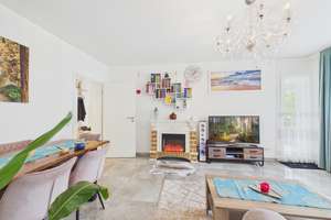 3-Zimmer zzgl. ca. 60 m² ausgebauter Dachfläche | insgesamt 7 Zimmer  – Die vollständige Adresse der Immobilie erhältst du vom Anbieter., 70565 Fasanenhof, Stuttgart – Vorschaubild 2