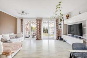 Modernes Familiendomizil mit sonnigem Grundstück – Die vollständige Adresse der Immobilie erhältst du vom Anbieter., 12524 Altglienicke, Berlin – Vorschaubild 3
