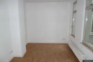 direkt neben der UNI / WG geeignete, großzügige 2 Zi. Wohnung mit Wohnküche / EBK zu vermieten – Kaulenberg 4, 6108 Halle (Saale) – Vorschaubild 8