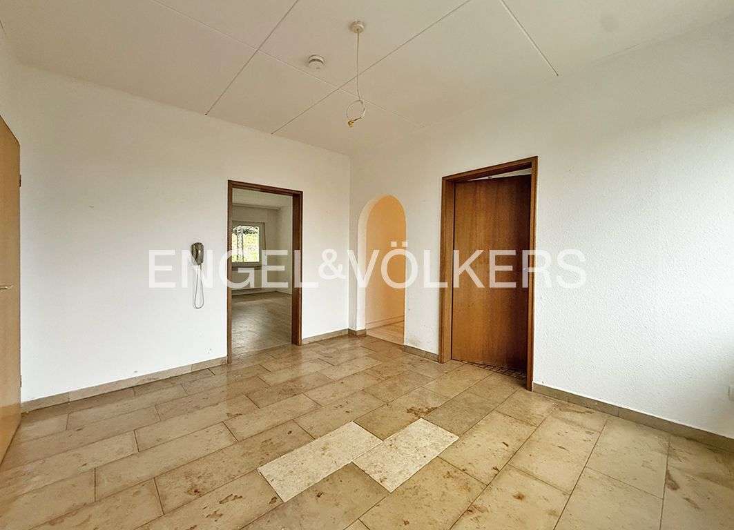 Immobilie in Usingen - Einfamilienhaus mit 7 Zimmern in Waldrandlage - Bild 10