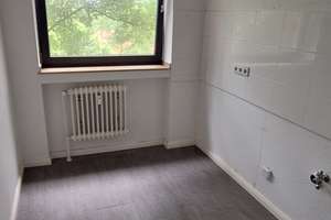 ENDLICH ZU HAUSE!  Traumhafte 2-Zimmer-Wohnung! Nähe der UNI ! ENGLISH scroll down! – Kölner Landstraße 338, 40589 Wersten, Düsseldorf – Vorschaubild 9