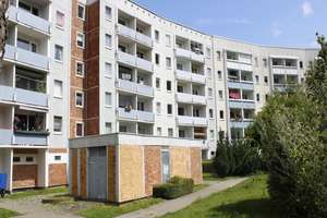 3-Zimmerwohnung Rostock – Kolumbusring 67, 18106 Schmarl, Rostock – Vorschaubild 3