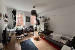 Großzügige 4-Zimmerwohnung am Südfriedhof (4-WG)