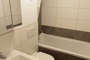 Moderne, möblierte u. renovierte 1 Zi. Wohnung mit Balkon in ruhiger Lage – München – Vorschaubild 11