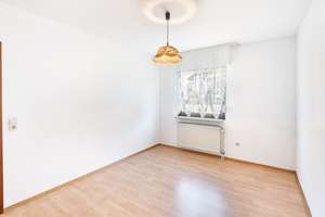 Lichtdurchflutetes Familienhaus mit Südgarten und Doppelgarage – Die vollständige Adresse der Immobilie erhältst du vom Anbieter., 82110 Germering – Vorschaubild 8