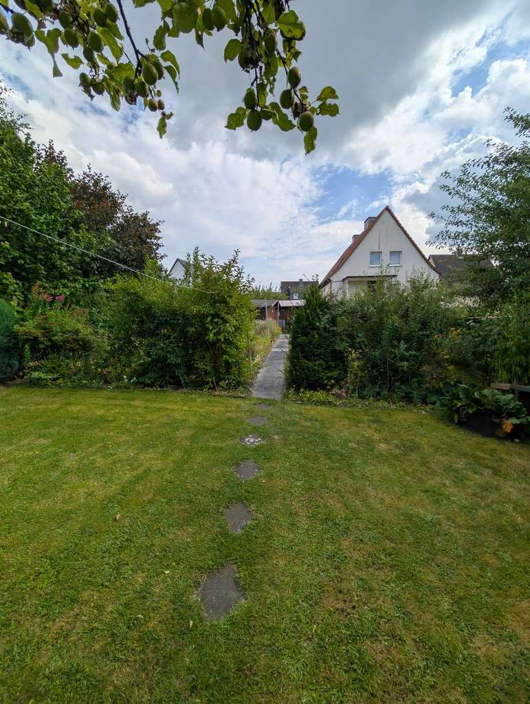 Immobilie in Habichtswald - Ehlen: Gemütliches Einfamilienhaus mit schönem Garten! - Bild 2