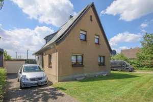 Freistehendes Einfamilienhaus auf 2.048 m² großem Grundstück – Mettmann (Kreis) – Vorschaubild 1