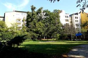 Top Location: Furnished Apartment, Quiet, Large Terrace, Garden and Park – Krausnickstraße 8, 10115 Mitte (Ortsteil), Berlin – Vorschaubild 2