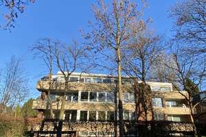 Frei: Geräumiges 1-Zimmer-Apartment mit Tiefgaragenstellplatz