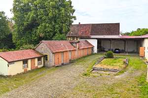Wo Geschichte auf Zukunft trifft: Schloss Schernau als Ihr neues Refugium – Die vollständige Adresse der Immobilie erhältst du vom Anbieter., 97337 Dettelbach – Vorschaubild 6