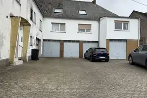 Unmittelbar am Nürburgring: Mehrfamilienwohnhaus mit Potential – Ahrweiler (Kreis) – Vorschaubild 11