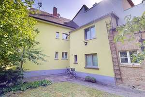 Vermietetes 4-Familienhaus mit Entwicklungschance in Frankfurt-Sossenheim – Die vollständige Adresse der Immobilie erhältst du vom Anbieter., 65936 Sossenheim, Frankfurt am Main – Vorschaubild 2