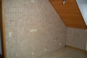 Helle 2-Zimmer Dachgeschosswohnung in Wiesbaden-Biebrich – Die vollständige Adresse der Immobilie erhältst du vom Anbieter., 65203 Biebrich, Wiesbaden – Vorschaubild 2