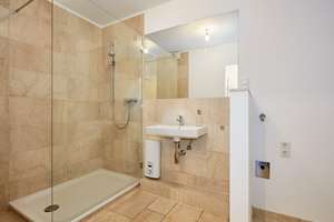 Besonderes Wohnerlebnis in Rheinnähe: 2-Zimmer-Wohnung mit Terrasse und Garten – 40549 Oberkassel, Düsseldorf – Vorschaubild 15