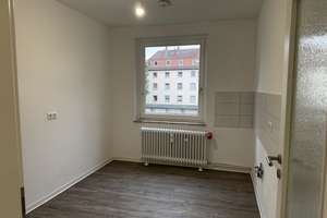 4 Zimmer in zentraler Lage - schnelle Anfrage! – Rudolfplatz 4B, 38118 Westliches Ringgebiet, Braunschweig – Vorschaubild 2