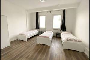 Airbnb & Booking: Genehmigte Ferienwohnung/Monteurzimmer mit Top-Rendite in Leverkusen – Pfeilhofstraße 46, 51377 Manfort, Leverkusen – Vorschaubild 9