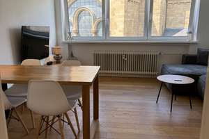 Vollmöblierte, moderne und helle  2-Zi.-Wohnung im 4. OG in Düsseldorf-Pempelfort – Collenbachstraße 17, 40476 Pempelfort, Düsseldorf – Vorschaubild 1