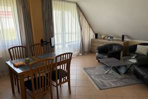Helle, gepflegte 2-Zimmerwohnung in begrüntem Wohnpark – Die vollständige Adresse der Immobilie erhältst du vom Anbieter., 23669 Timmendorfer Strand – Vorschaubild 2