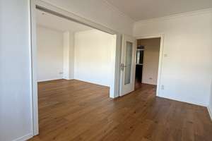 Frisch renovierte 2,5-Zimmerwohnung mitten in Oberkassel mit Loggia – Quirinstr. 11, 40545 Oberkassel, Düsseldorf – Vorschaubild 6