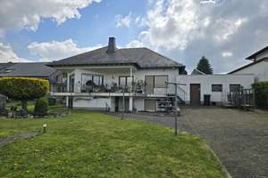 Freistehendes Familienhaus mit großem Garten und traumhaftem Eifelblick – Die vollständige Adresse der Immobilie erhältst du vom Anbieter., 53945 Blankenheim – Vorschaubild 24