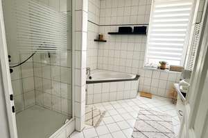 Stilvolles Wohnen mit schöner Terrasse – 46045 Altstadt-Süd, Oberhausen – Vorschaubild 11