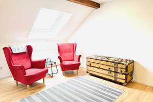 Nachmieter für eine helle, möblierte 2-Zimmer-Maisonette in St. Johann – 5 Min. zur Innenstadt – Rosenstraße 8, 66111 St. Johann, Saarbrücken – Vorschaubild 2
