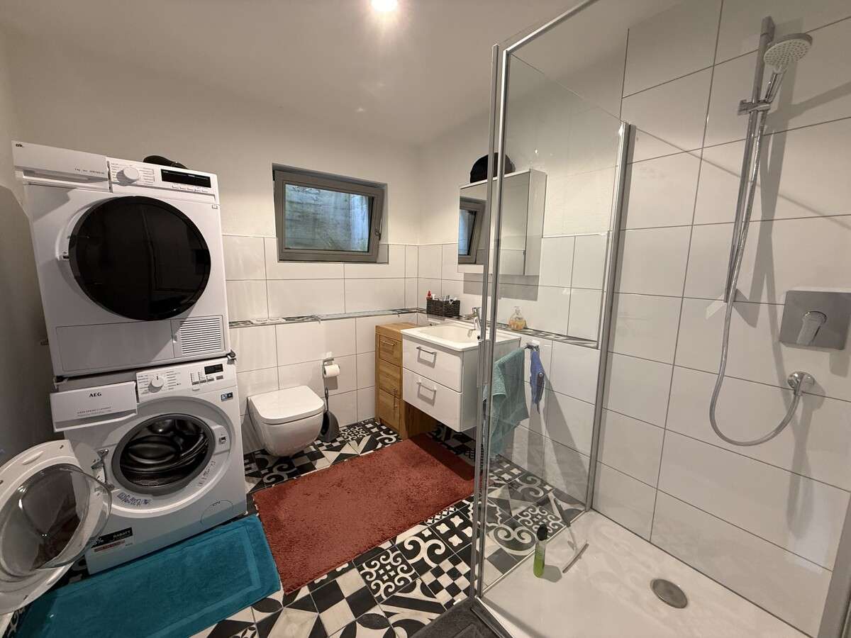 Immobilie in Michelbach an der Bilz - TRAUMHAFTES MODERNES 
EINFAMILIENHAUS MIT 
EINLIEGERWOHNUNG IN MICHELBACH - Bild 15