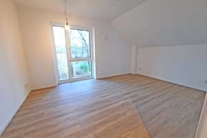 Willkommen in Bergstedt! Neubau-Doppelhaushälfte als Erstbezugin familienfreundlicher Lage – Hohenbergstedt 21 B, 22395 Bergstedt, Hamburg – Vorschaubild 9