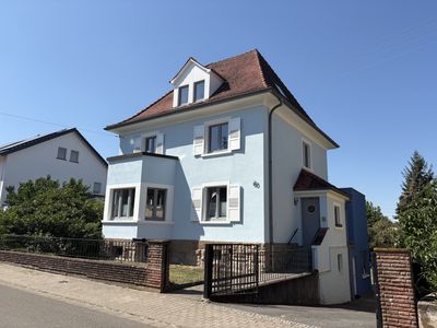 TRAUMHAFTES  VILLENANWESEN IN HIRSCHBERG-LEUTERSHAUSEN ZU VERKAUFEN