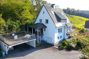 Charmantes Ein- bis Zweifamilienhaus mit vielseitigem Nutzungspotential in herrlicher Lage – Die vollständige Adresse der Immobilie erhältst du vom Anbieter., 59889 Eslohe (Sauerland) – Vorschaubild 3