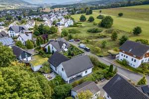 Ein Haus zum Ankommen – stilvoll wohnen im Grünen – Die vollständige Adresse der Immobilie erhältst du vom Anbieter., 57392 Schmallenberg – Vorschaubild 23