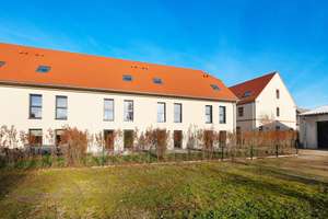 Reihenhaus mit 3 Ebenen mit Einbauküche, Garten, Terrasse, Tageslichtbad, Stellplatz u.v.m. – Rundkapellenweg 24J, 4249 Hartmannsdorf-Knautnaundorf, Leipzig – Vorschaubild 3