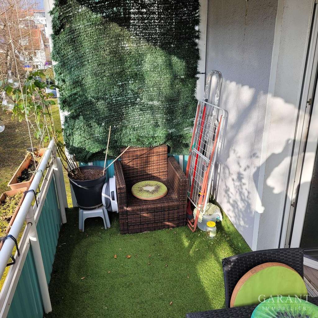 Immobilie in Tamm - Charmante 3 Zimmer-Wohnung mit Balkon in Tamm - ein Zuhause zum Wohlfühlen - Bild 1