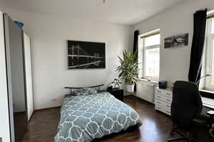 **Sehr schöne 2-Zimmer-Wohnung in Aachen (Grenznähe NL) mit Garage**