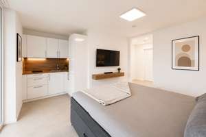 Kapitalanlage oder Eigennutzung - helles Apartement mit Aussicht in Bestlage – Leopoldstraße 206, 80804 Neufreimann, München – Vorschaubild 4