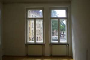 ruhige, helle Jugendstil 112 qm 3,5-Zimmer-Wohnung großer Balkon  – Bismarckstrasse 9, 90491 Veilhof, Nürnberg – Vorschaubild 10