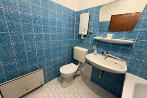 Helle 1-Zimmer-Wohnung mit Balkon, Kellerabteil und Tiefgaragenstellplatz in Köln Weiden – Ignystraße 2, 50858 Weiden, Köln – Vorschaubild 4
