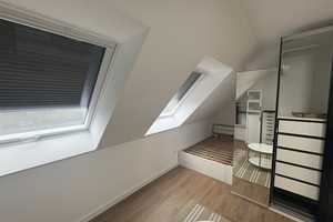 Moderne möblierte Dachgeschosswohnung in D-Lohausen – Düsseldorf – Vorschaubild 9