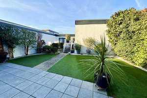Atrium Bungalow mit Garage * Fernwärme * 2 Bäder – Köln – Vorschaubild 1